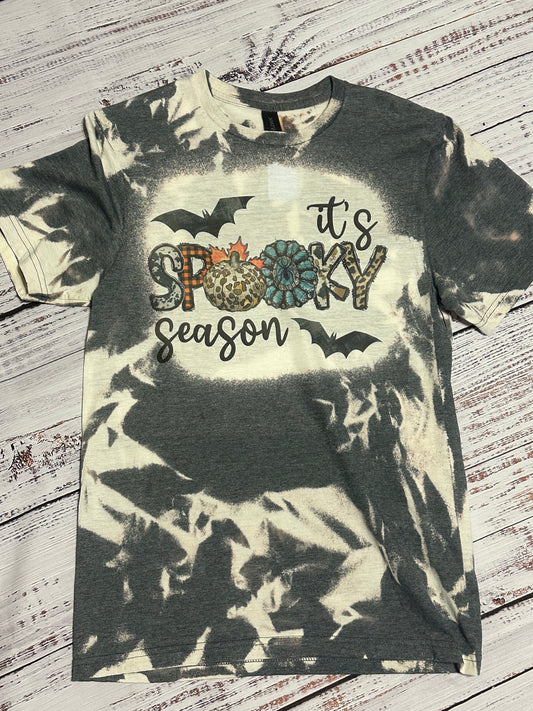 It's Spooky Season - T-shirt - bleached