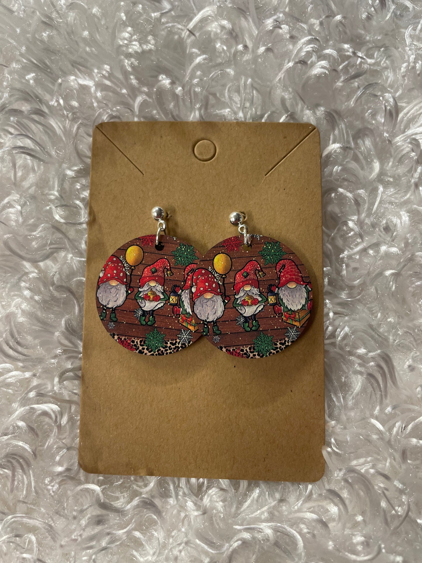 3 Gnome circle earrings