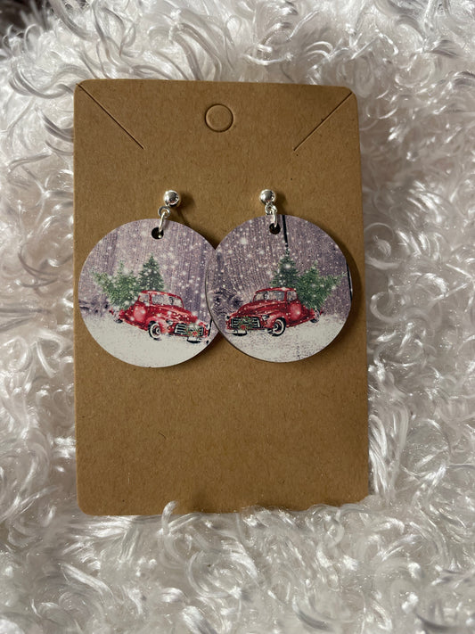 Snowy truck circle earrings